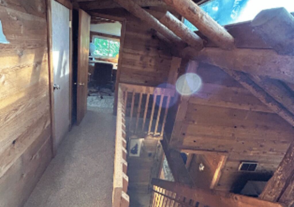 Photo of Outdoor in Maple Mount