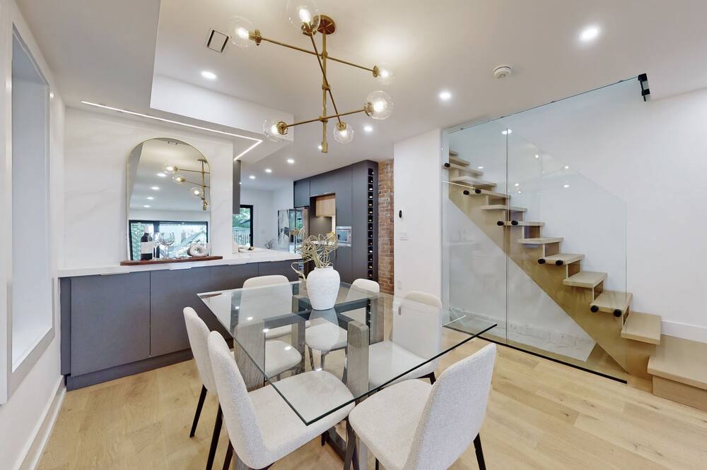 Photo of Kitchen in Woodbine Heights