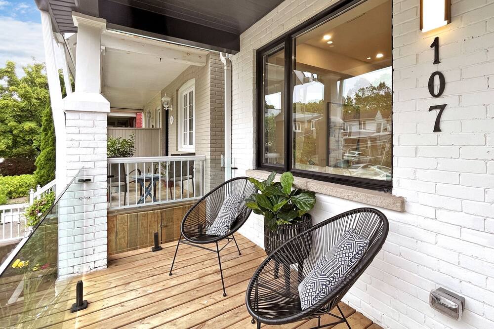 Photo of Outdoor in Woodbine Heights