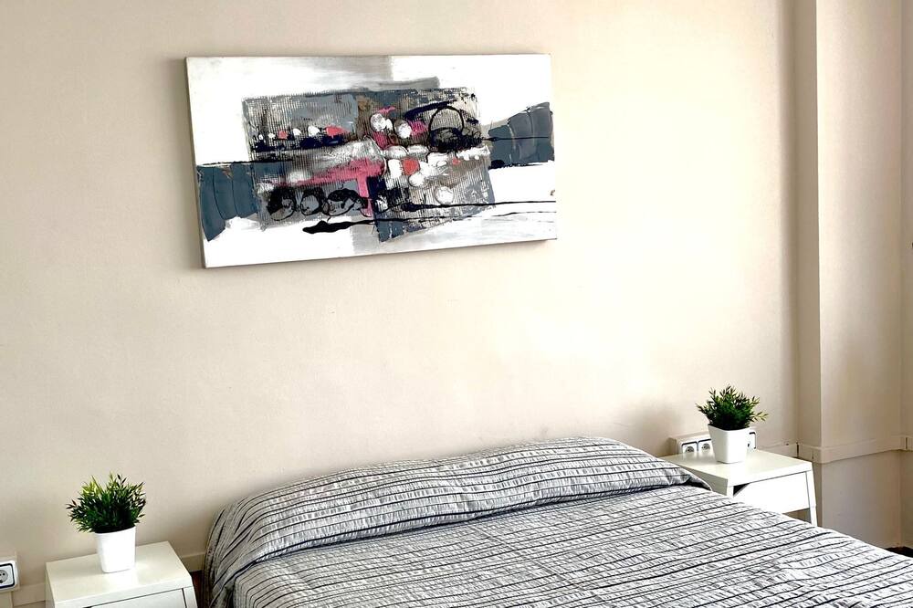 Photo of Bedroom in Patraix