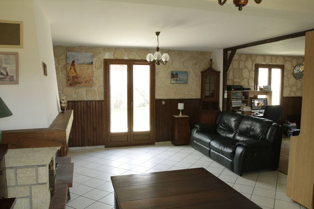 Photo of Others in Fontenay-Tresigny