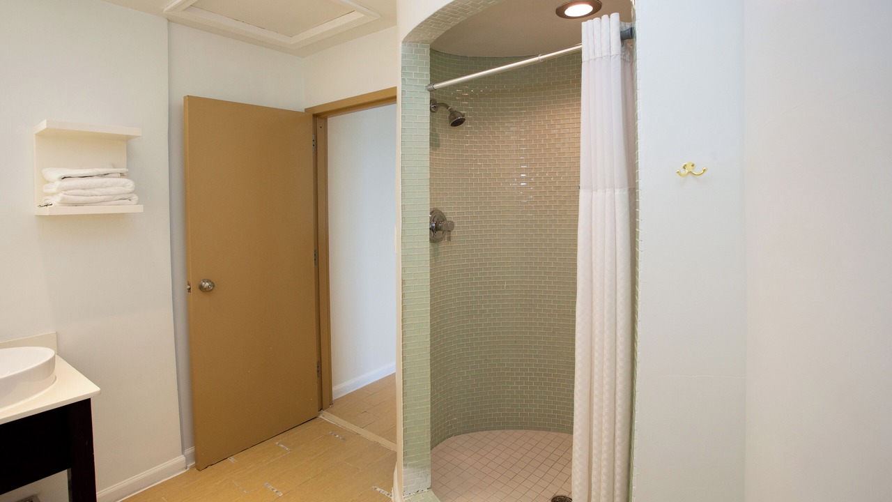 Photo of Bathroom in Northeast Virginia Beach