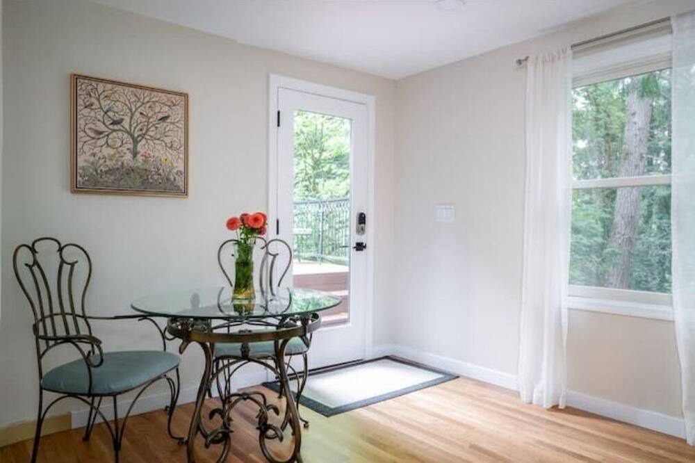 Photo of Others in Portland Heights