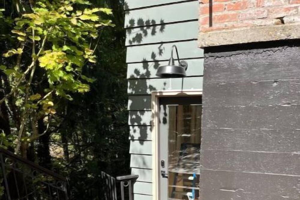 Photo of Patio Balcony in Portland Heights