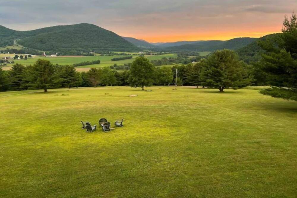 Photo of Others in South Kortright