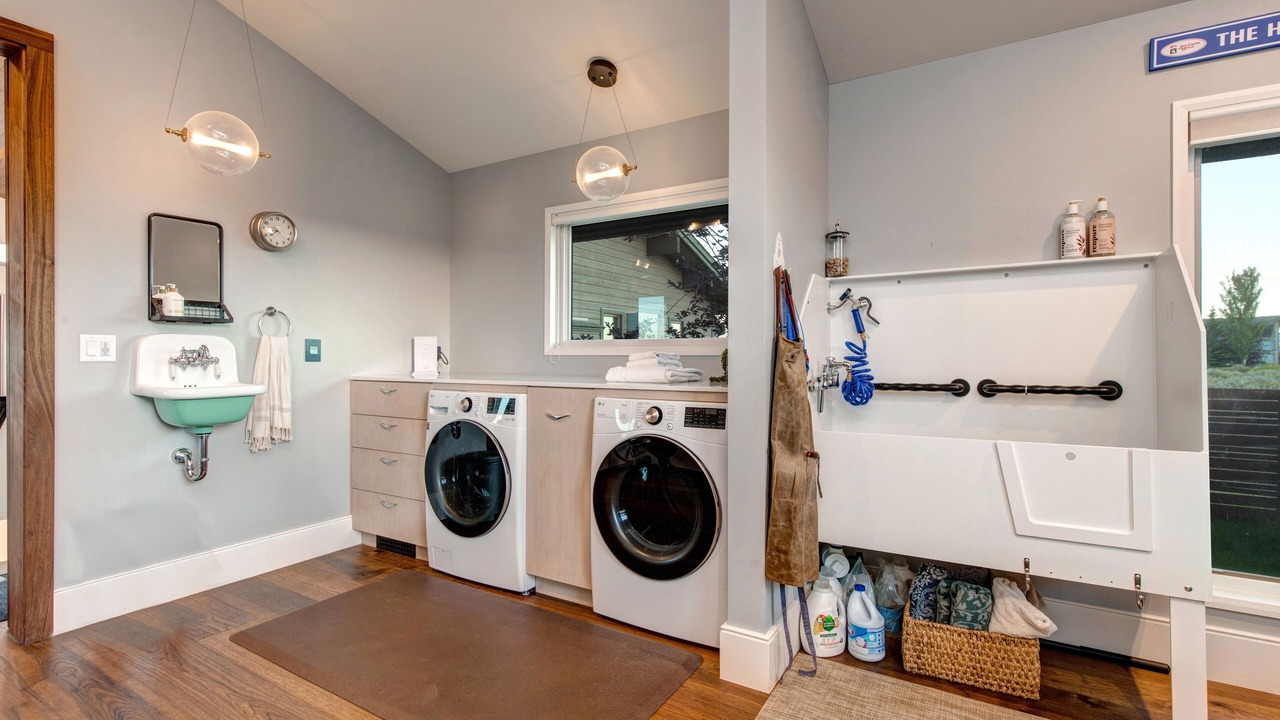 Photo of Others in Jackson