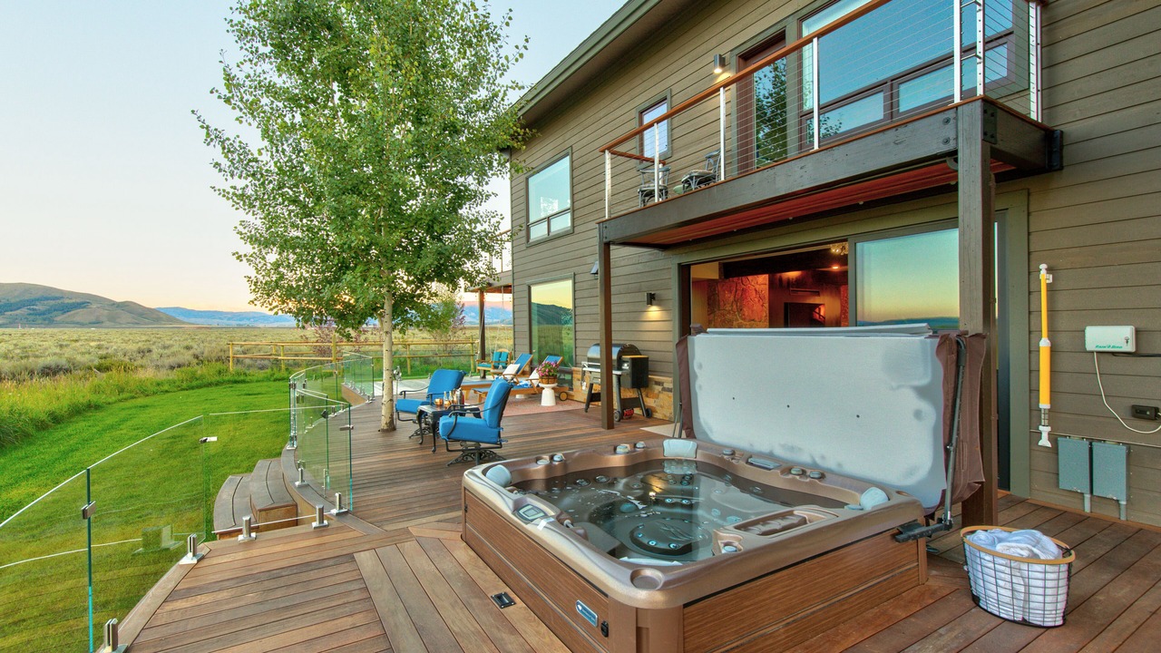 Photo of Outdoor in Jackson