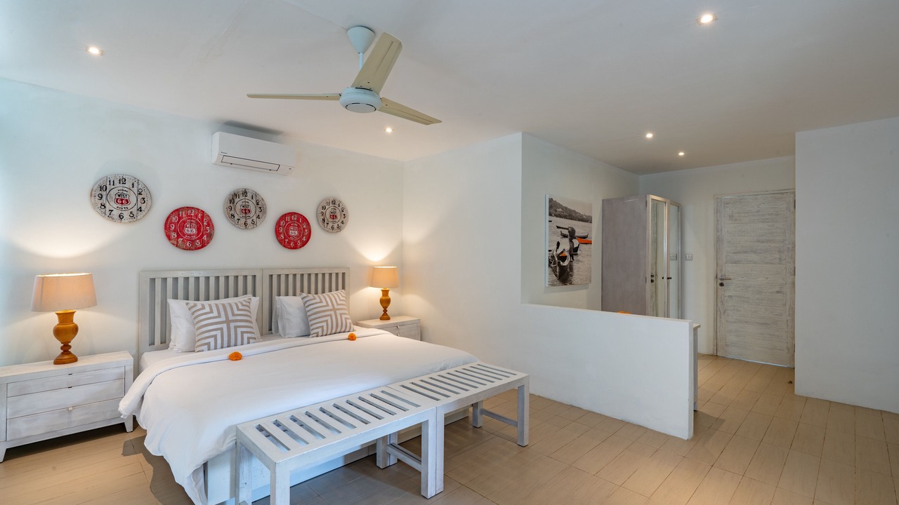 Photo of Bedroom in Mushroom Bay