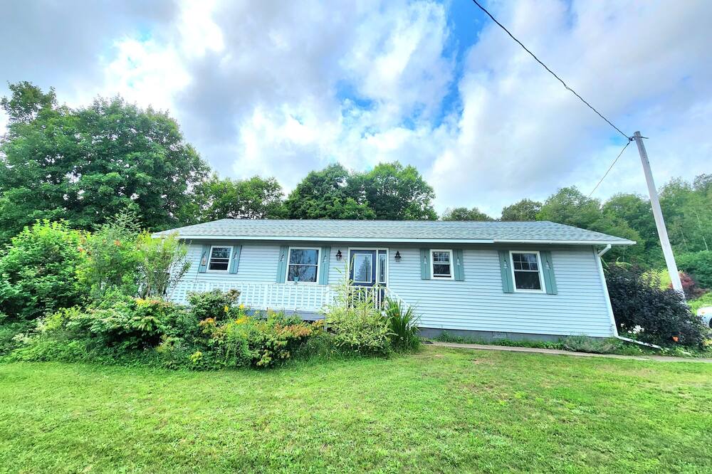 Photo of Outdoor in Laurium
