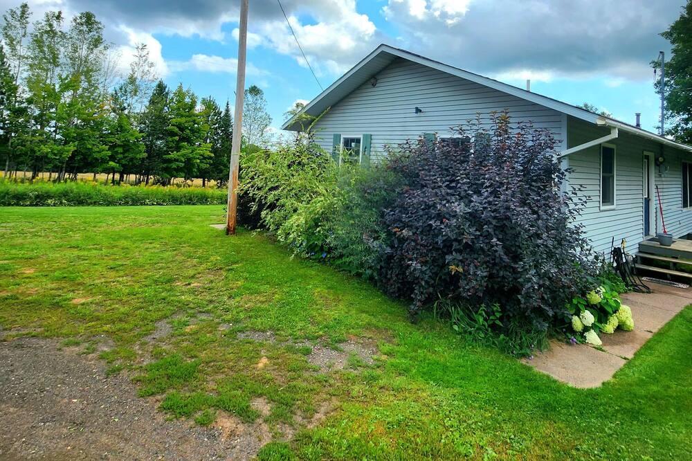 Photo of Outdoor in Laurium