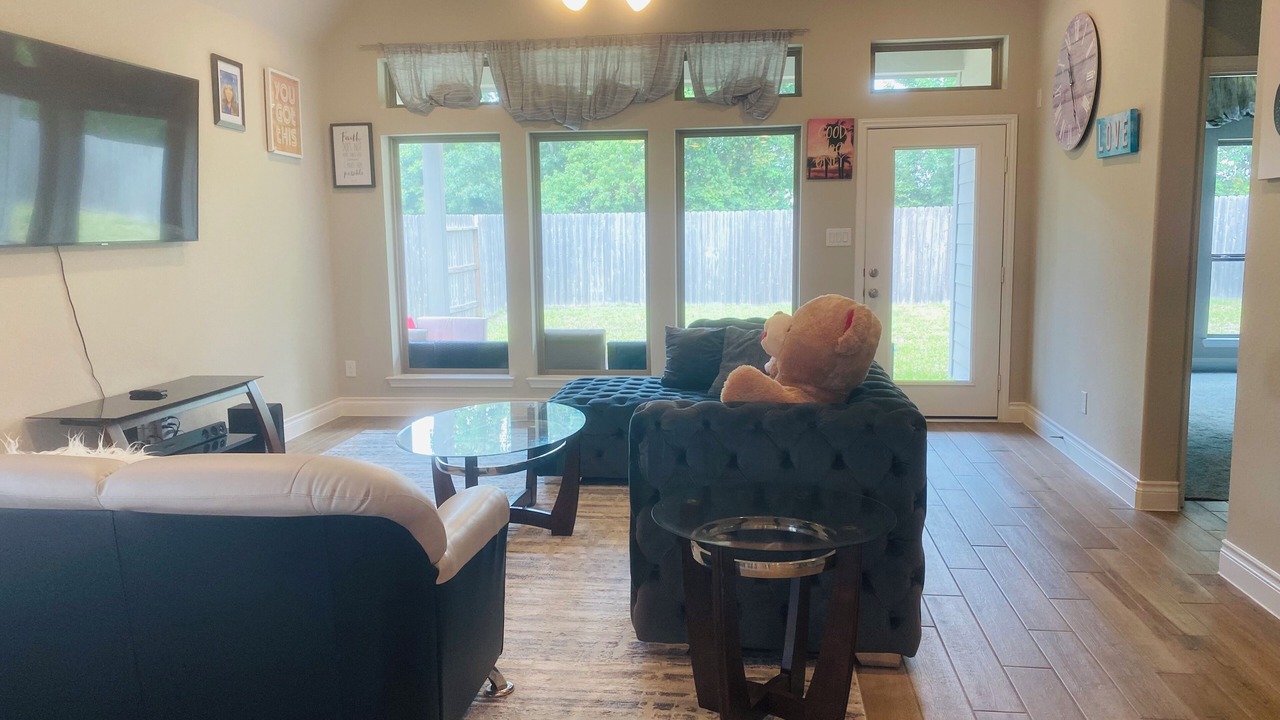 Photo of Livingroom in Rose Hill