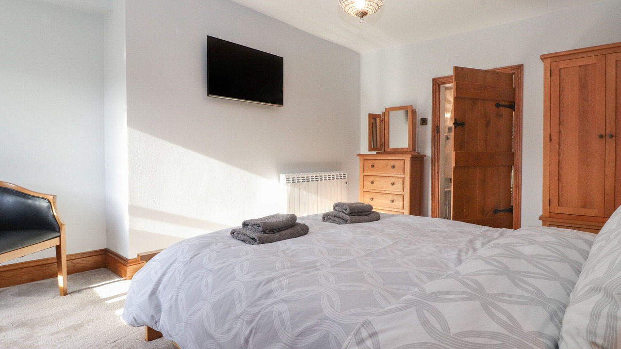 Photo of Others in Gayle