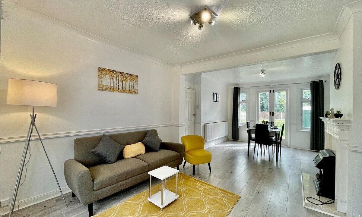 Photo of Livingroom in Gooshays