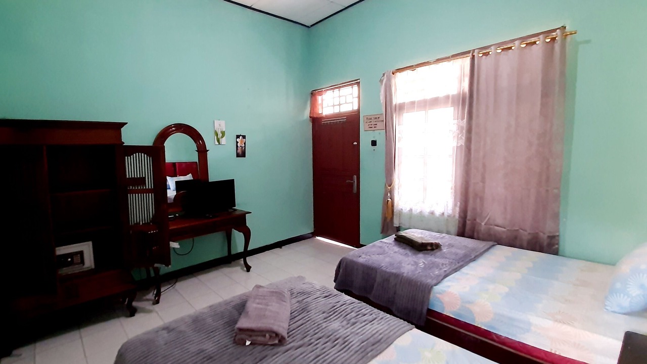 Photo of Bedroom in Pemenang