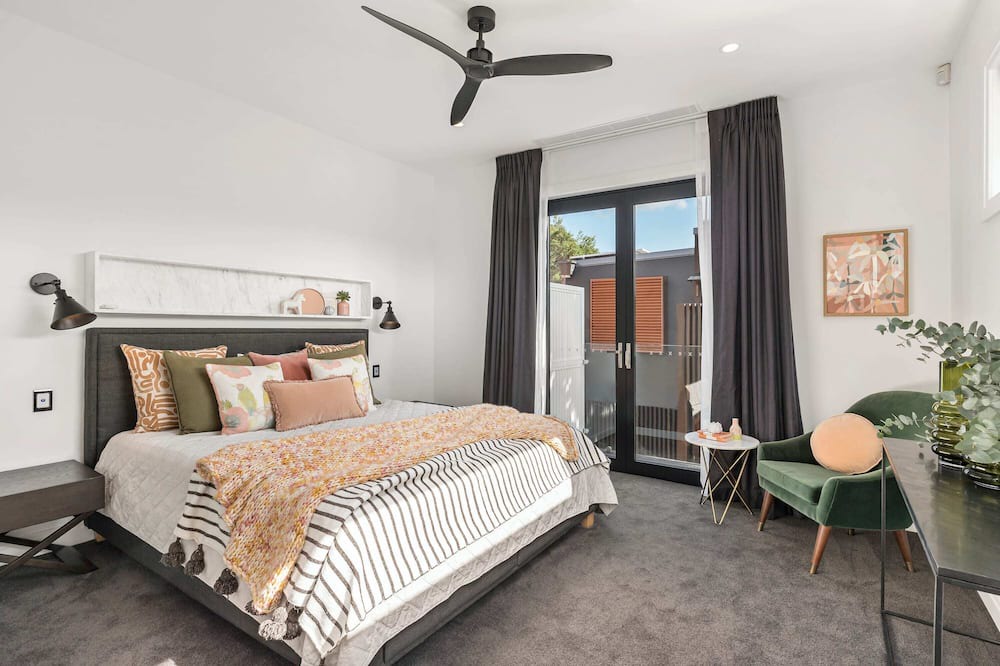 Photo of Others in Lilyfield