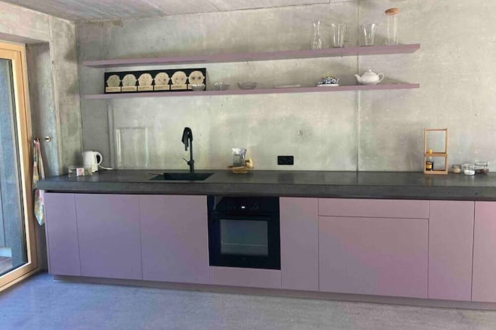 Photo of Kitchen in Naefels
