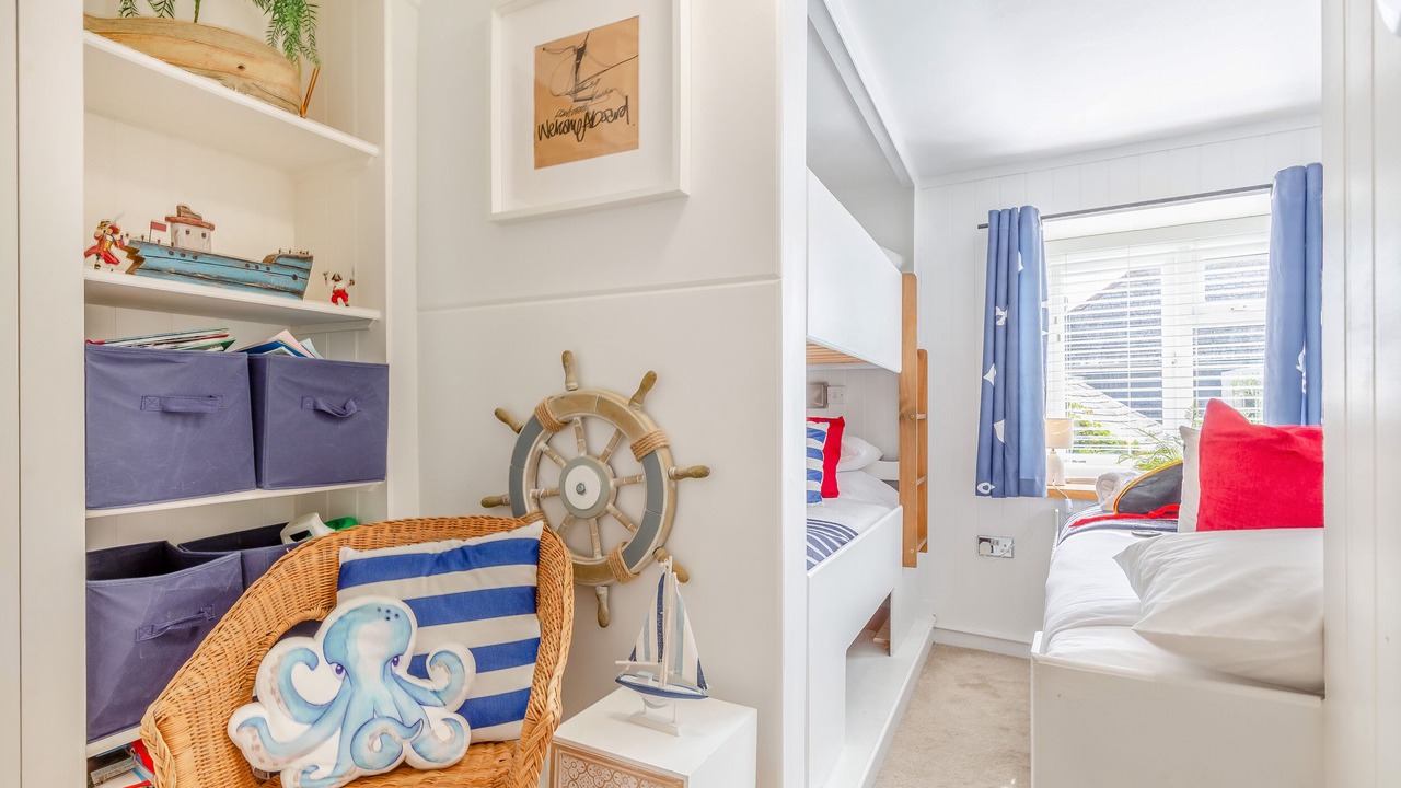 Photo of Others in Kingsand