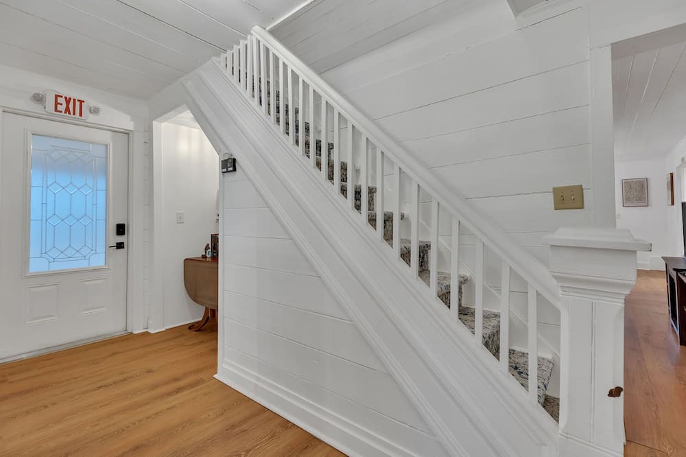 Photo of Others in Greeneville