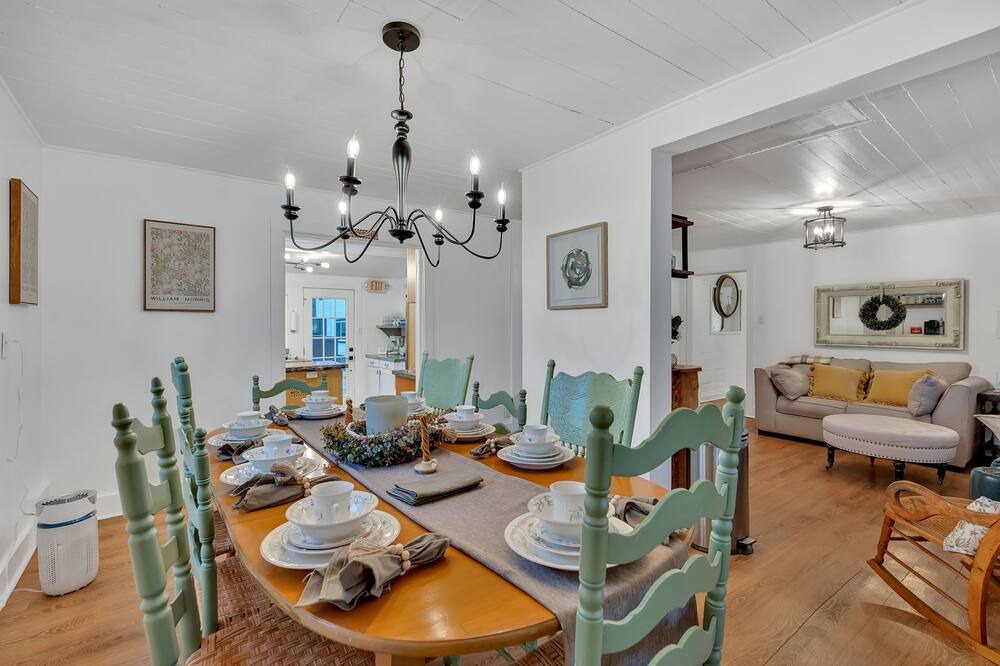 Photo of Others in Greeneville