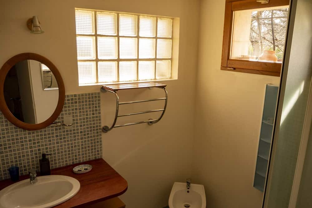 Photo of Bathroom in Saint-Etienne-les-Orgues