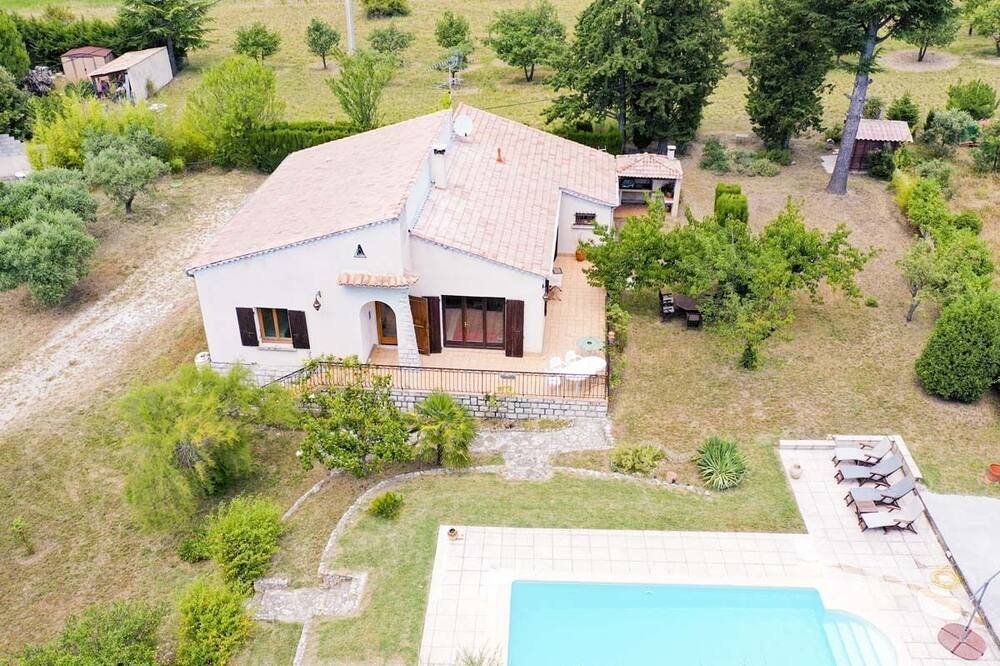 Photo of Outdoor in Saint-Etienne-les-Orgues