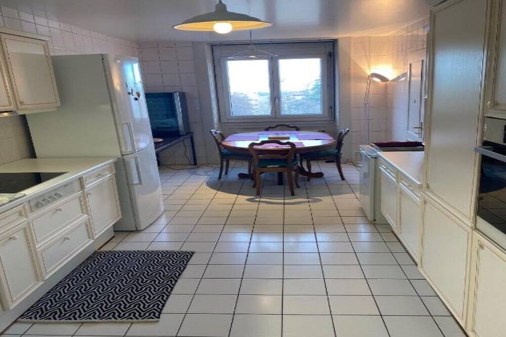 Photo of Kitchen in Glacis-de-Rive