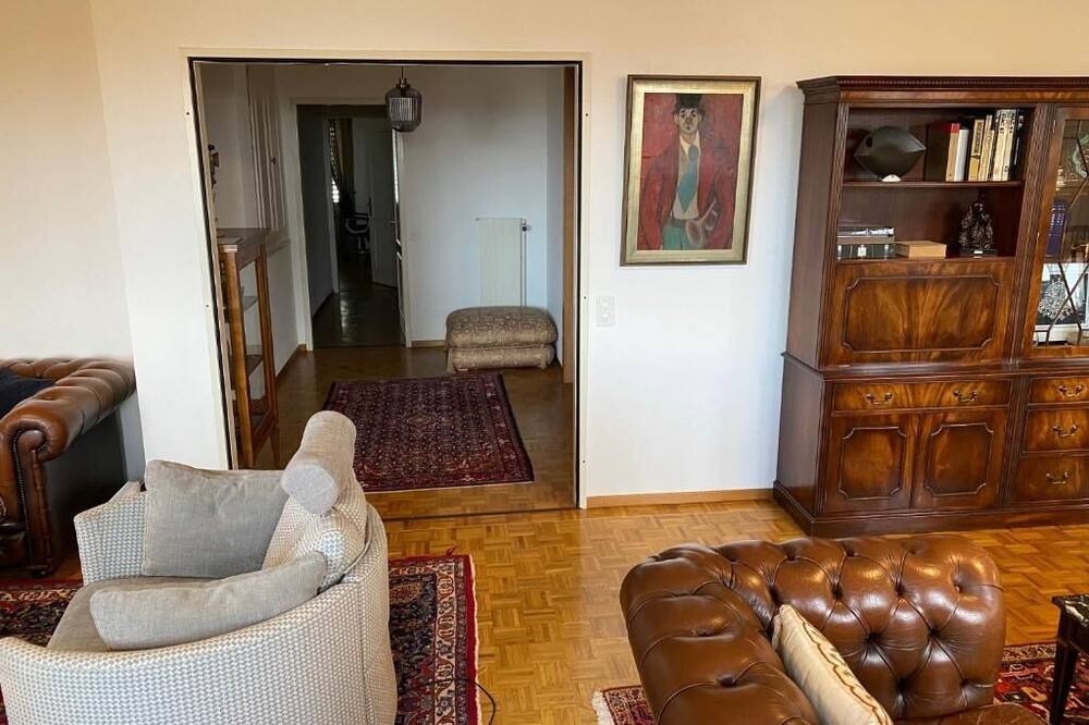 Photo of Livingroom in Glacis-de-Rive