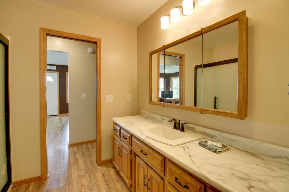 Photo of Bathroom in Watab