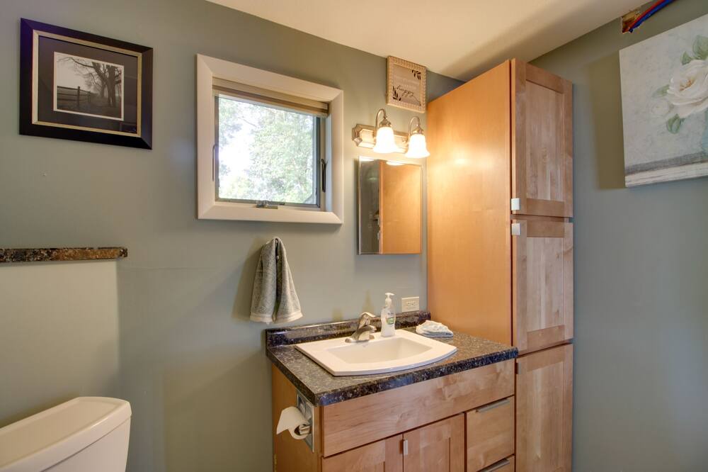 Photo of Bathroom in Watab