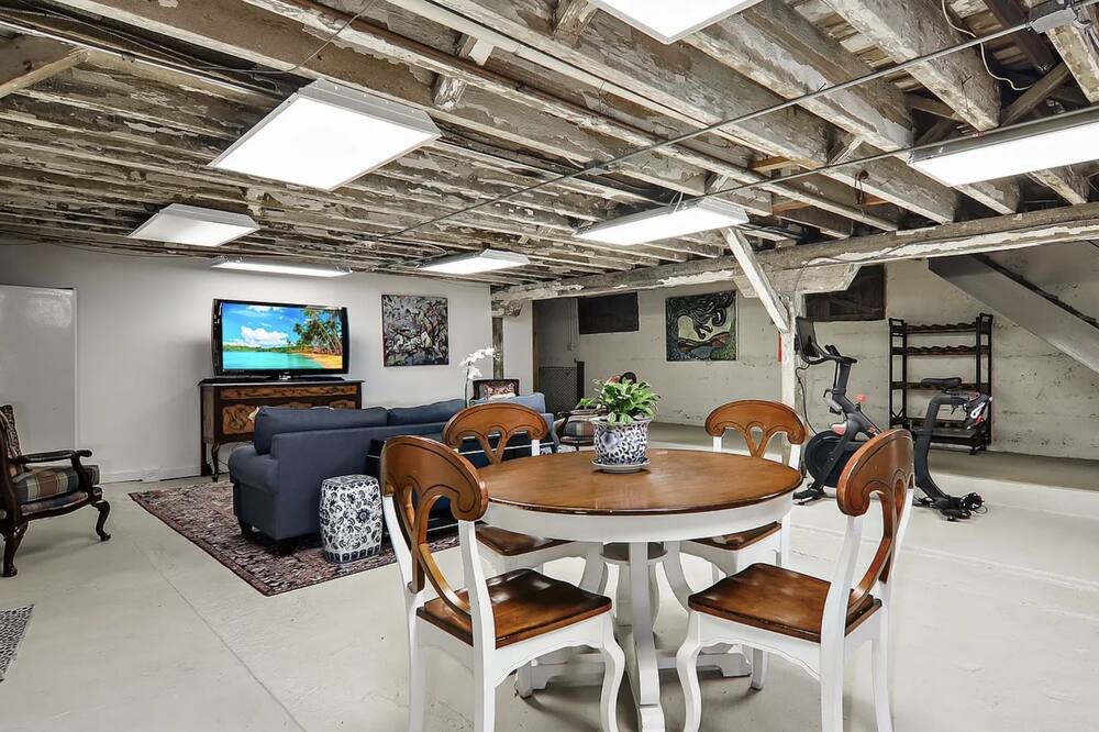 Photo of Bedroom in McHenry