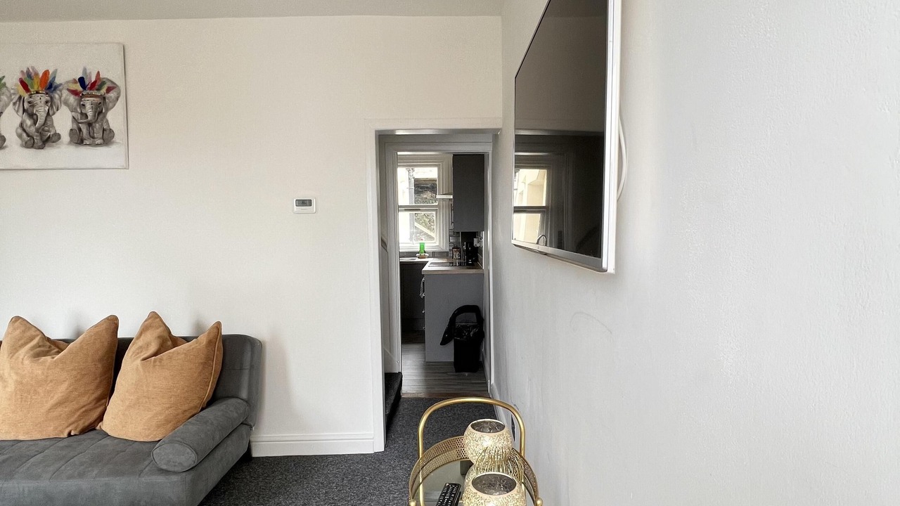 Photo of Livingroom in Eccles