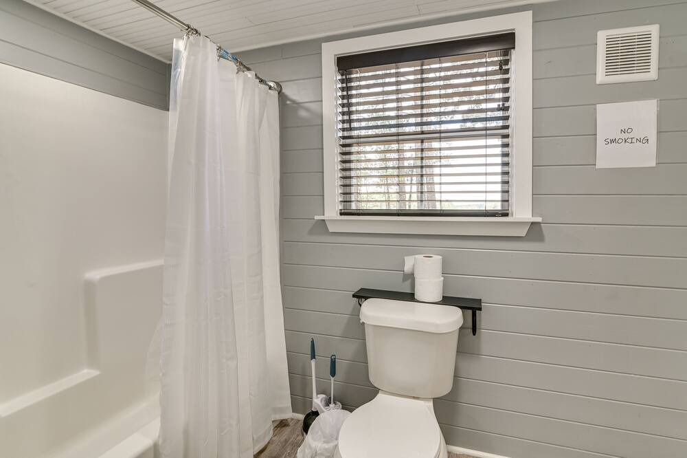Photo of Bathroom in Wheeler