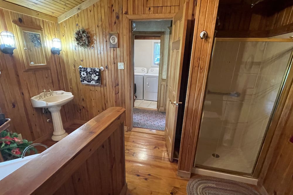 Photo of Bathroom in St. James