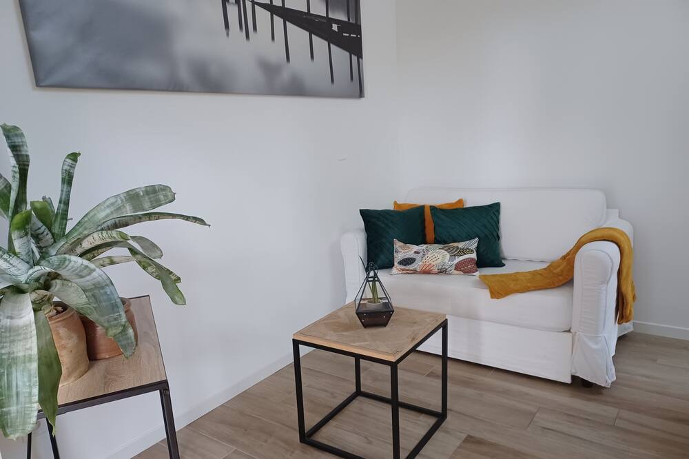 Photo of Livingroom in La Meziere