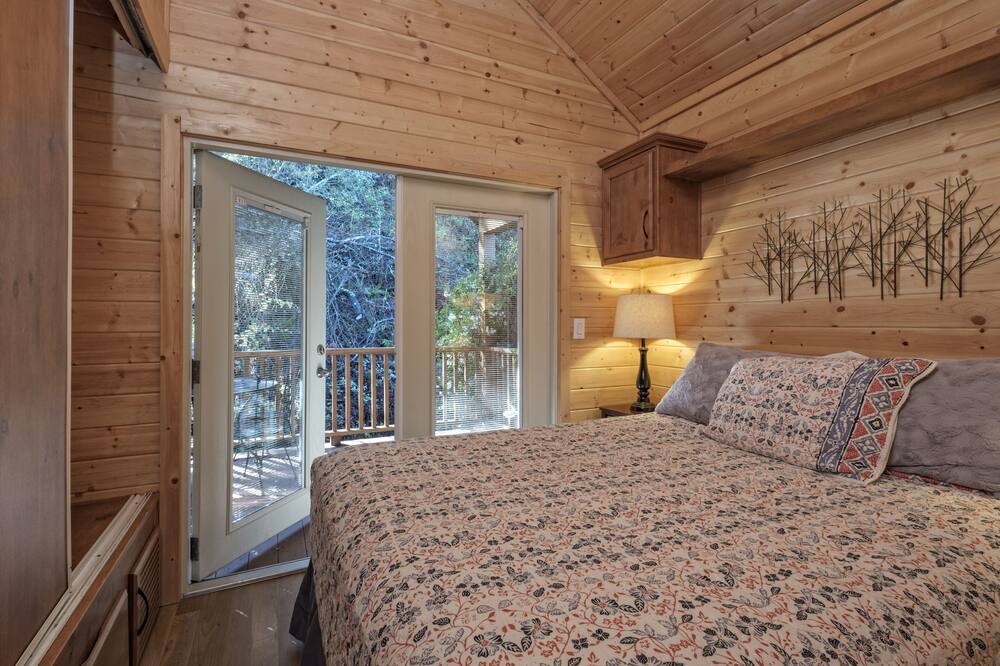 Photo of Bedroom in Carmel