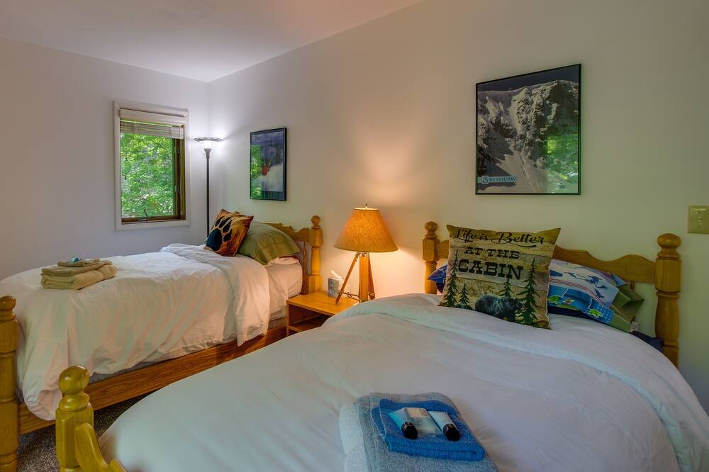Photo of Bedroom in Chestnut Springs
