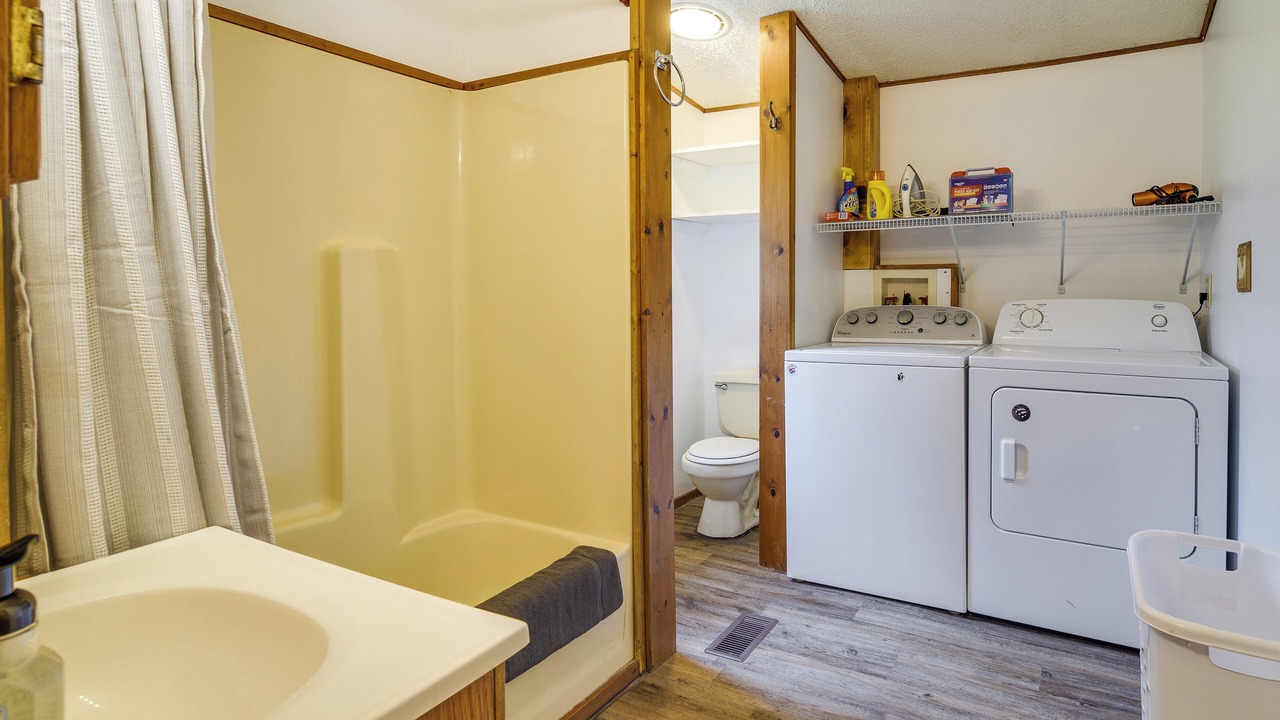 Photo of Others in Watkins Glen