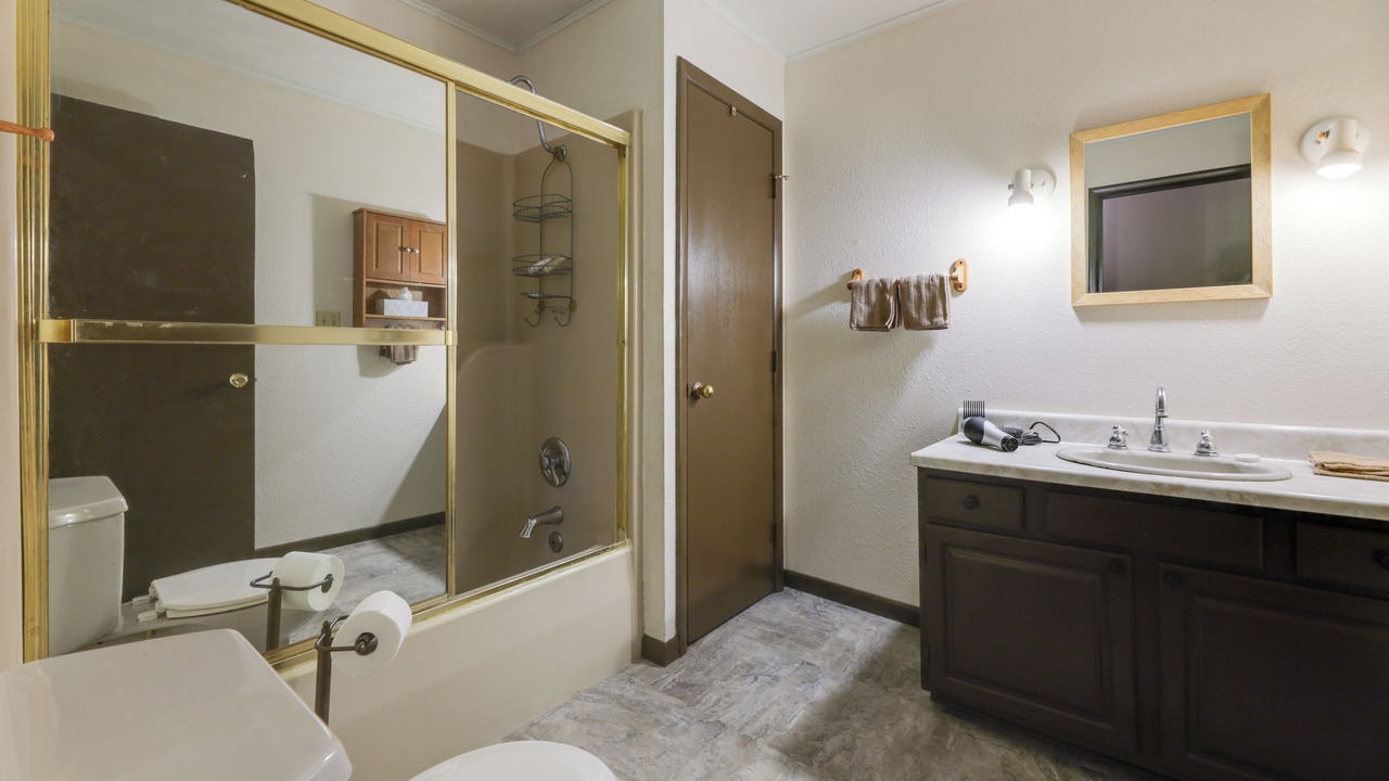 Photo of Others in Covington