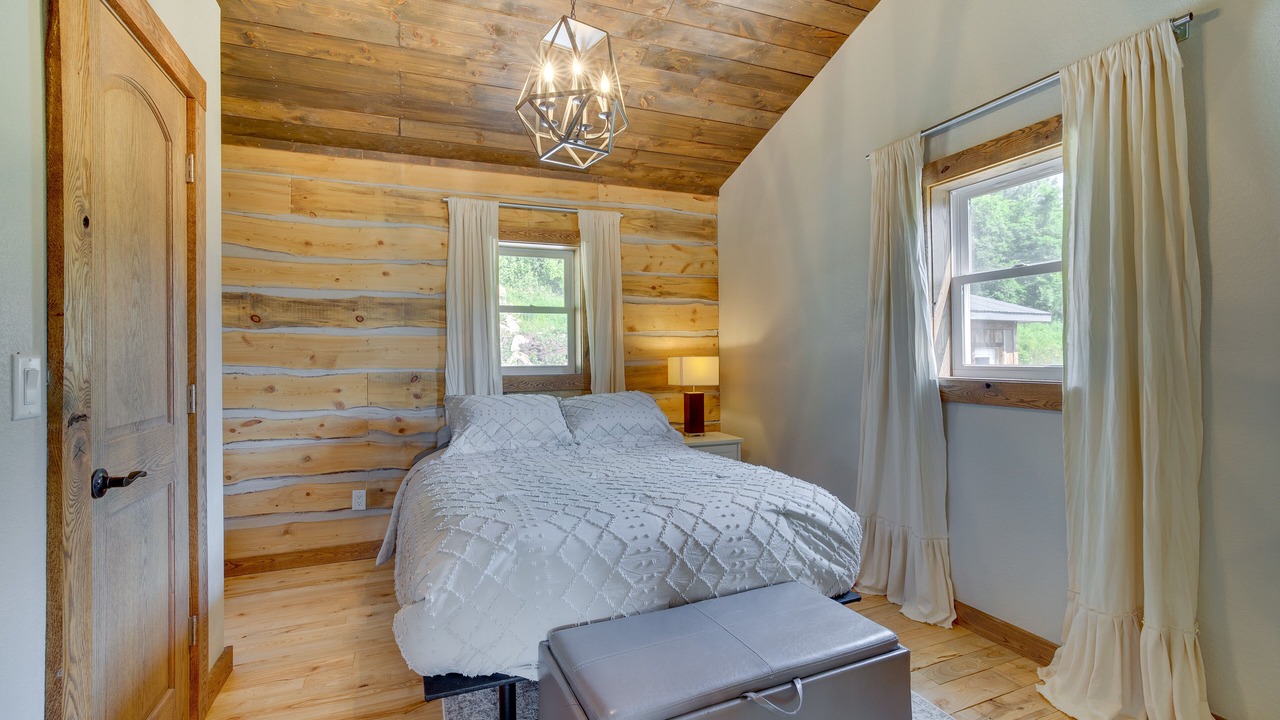 Photo of Others in New Albin