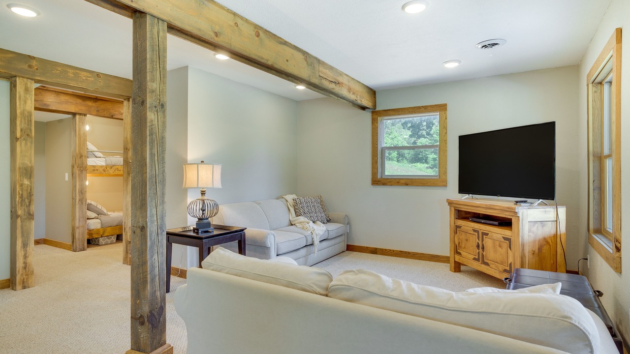 Photo of Others in New Albin