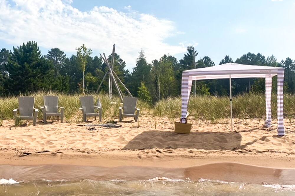 Photo of Outdoor in Bark Point