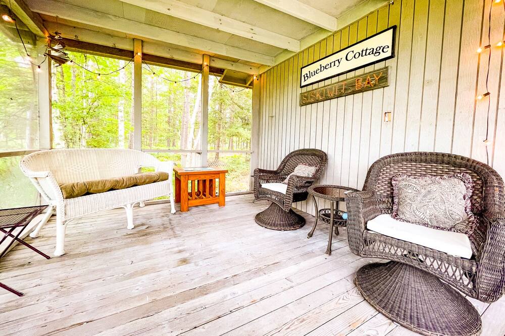 Photo of Patio Balcony in Bark Point