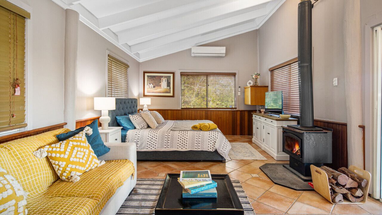 Photo of Livingroom in Kenmore