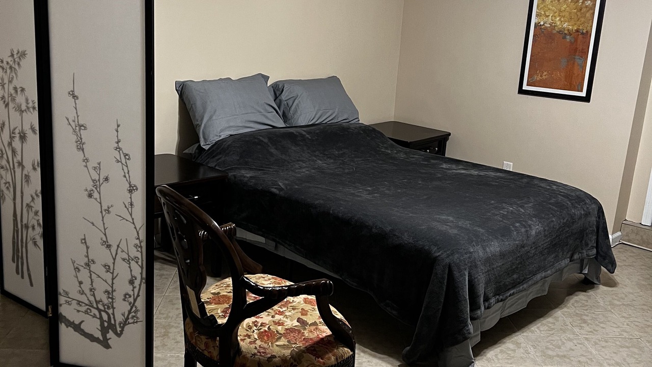 Photo of Others in New Dorp Beach