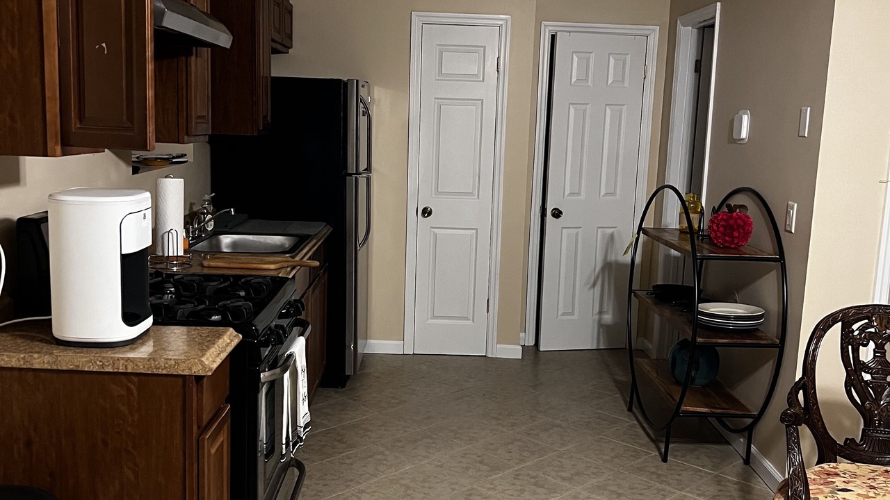 Photo of Kitchen in New Dorp Beach