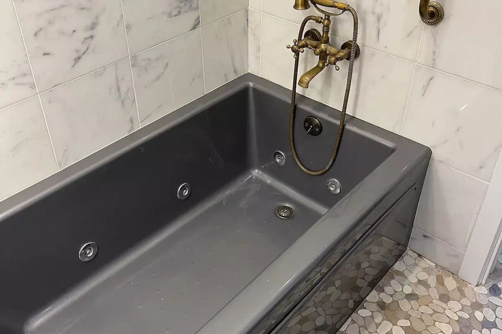 Photo of Bathroom in Sewell