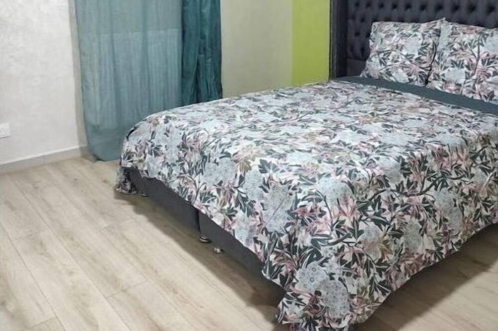 Photo of Bedroom in Ecouen