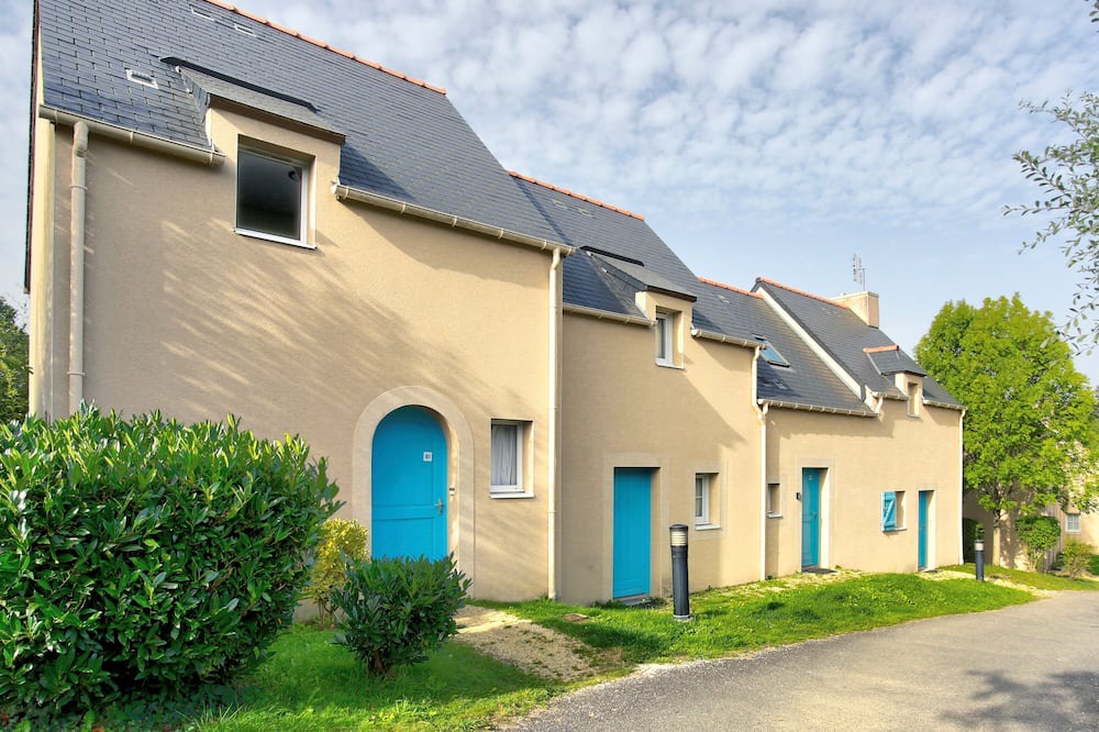 Photo of Outdoor in Le Tronchet