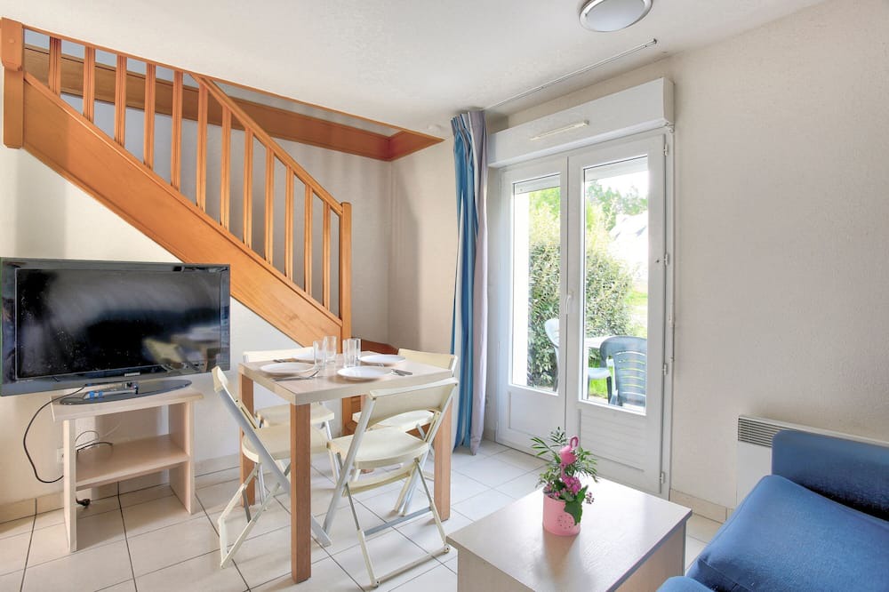 Photo of Livingroom in Le Tronchet