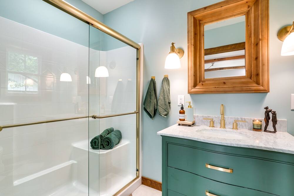 Photo of Bathroom in Brimfield